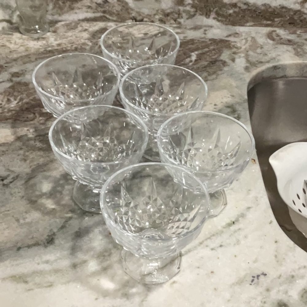 Crystal Clear Glass Dessert Bowls Set